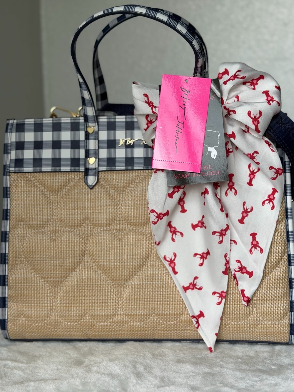 Betsey Johnson Navy blue Gingham quilted heart Straw Tote lobster scarf - Picture 2 of 11